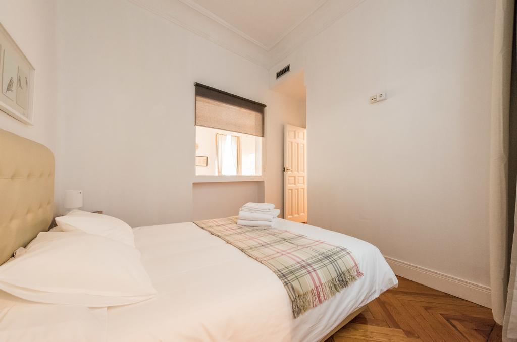 Apartamentos Alcala Мадрид Экстерьер фото